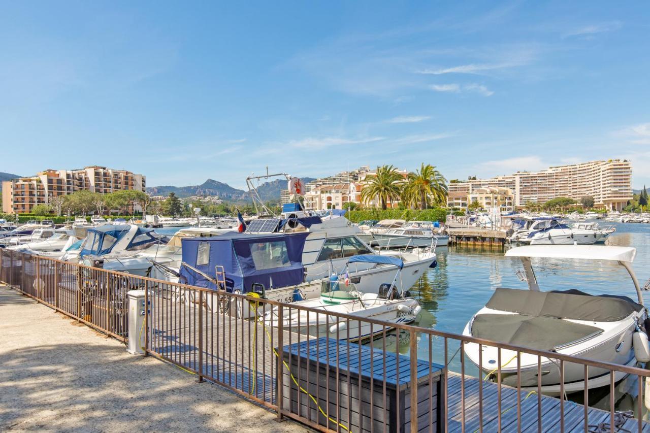 Luxury 3 Piece Garden Apartment In Cannes Marina Mandelieu La Napoule Ngoại thất bức ảnh