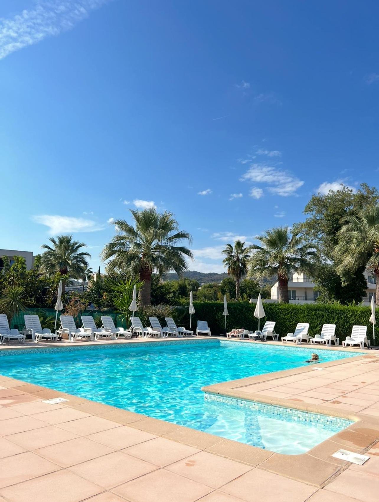 Luxury 3 Piece Garden Apartment In Cannes Marina Mandelieu La Napoule Ngoại thất bức ảnh